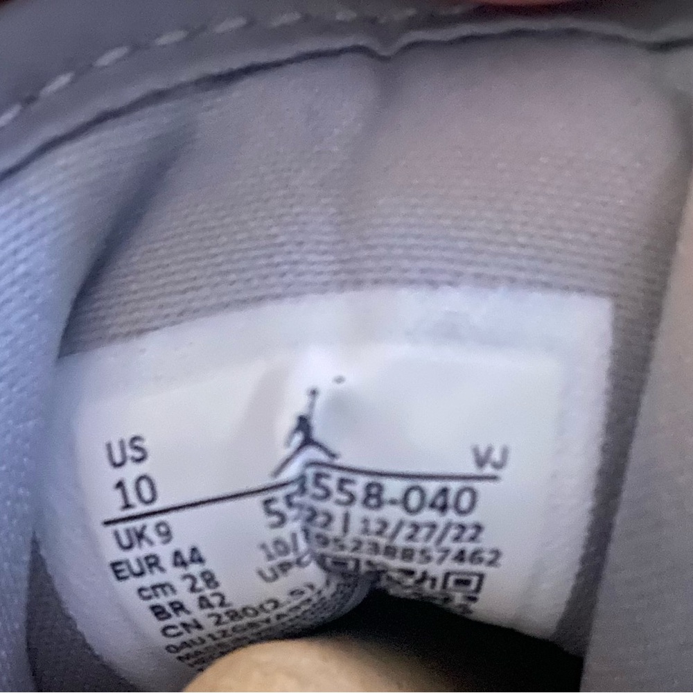 AIR JORDAN 1 Low - Picture 6 of 6